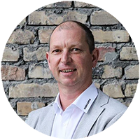 Dipl. Ing. Alexander Wallnöfer, Vice Director der KONVERTO AG Dipl. Ing. Alexander Wallnöfer, Vice Director der KONVERTO AG